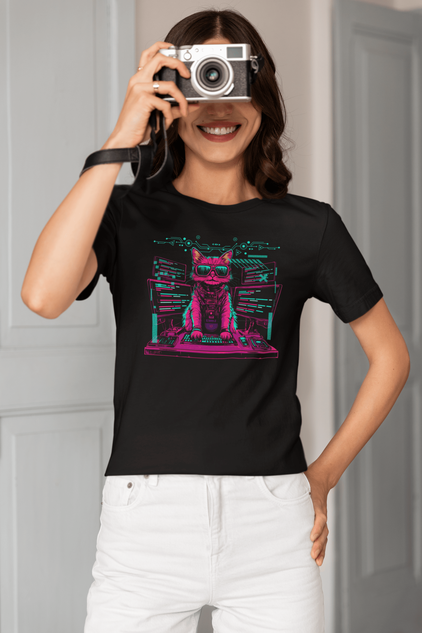 Cute Cat Coding Expert - Programming Feline Tech Design T-shirt - Emergence Forge